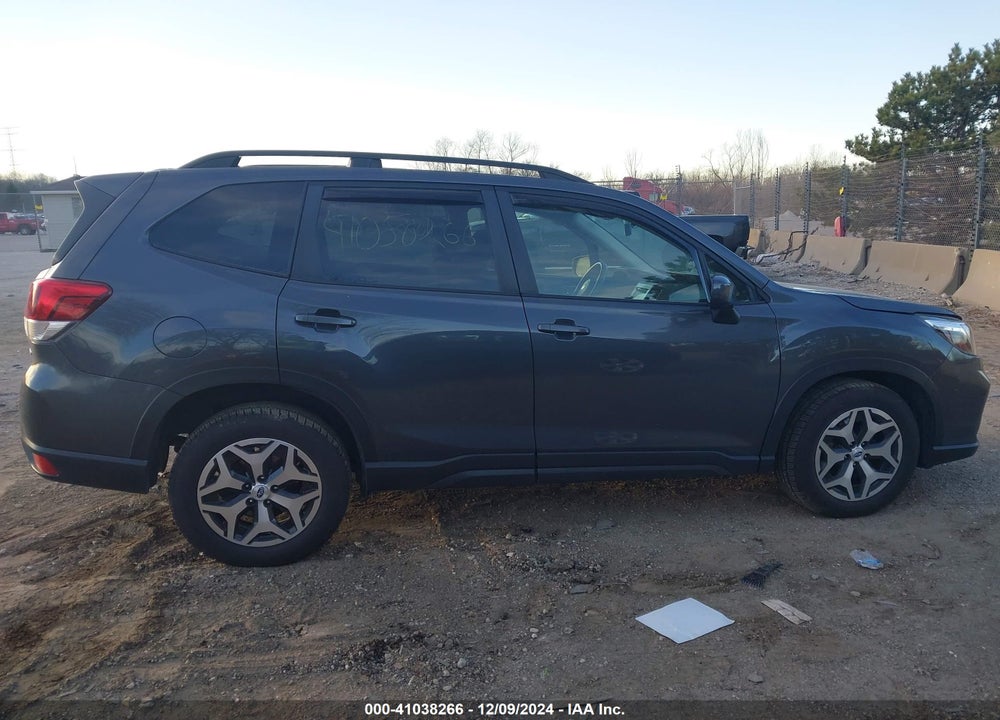 2021 SUBARU FORESTER PREMIUM VIN: JF2SKAJC5MH414580