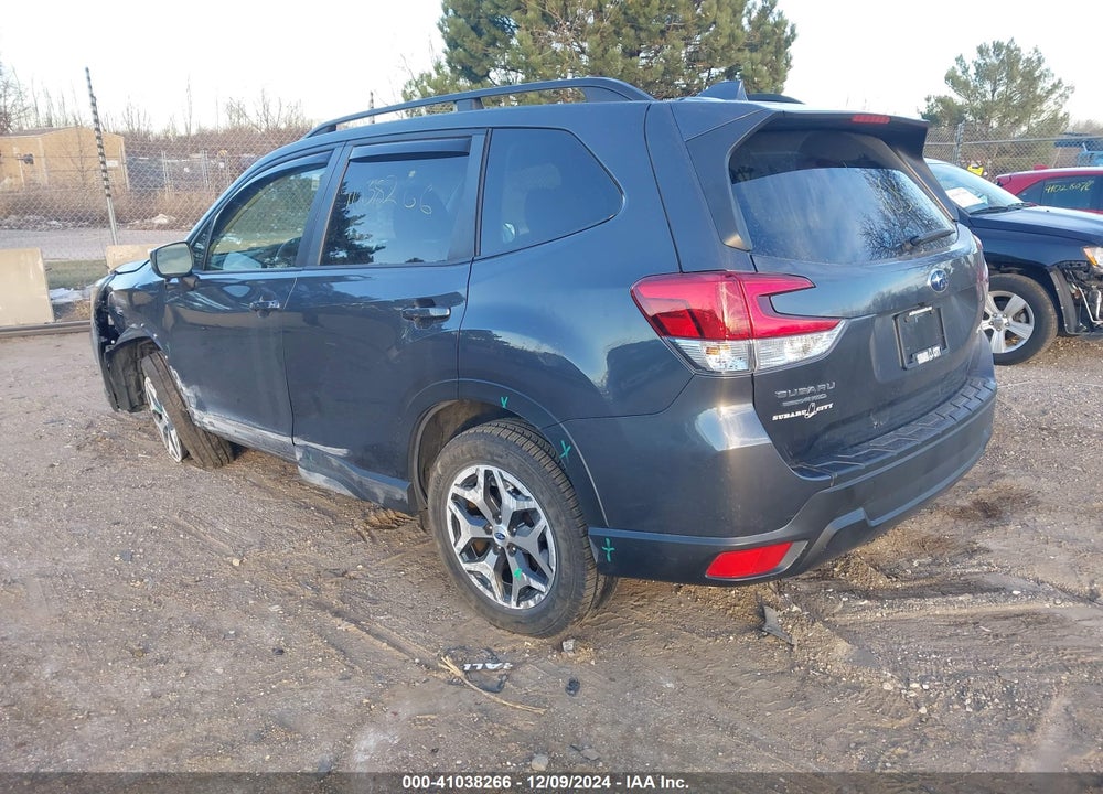 2021 SUBARU FORESTER PREMIUM VIN: JF2SKAJC5MH414580