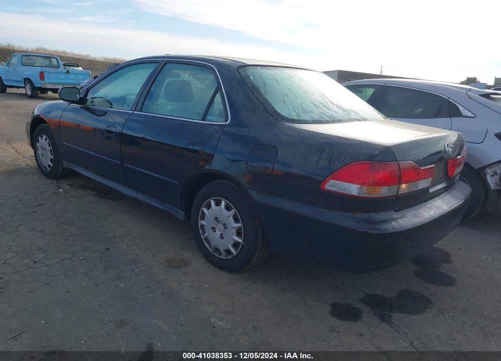2002 HONDA ACCORD 2.3 LX VIN: 1HGCG65502A086103