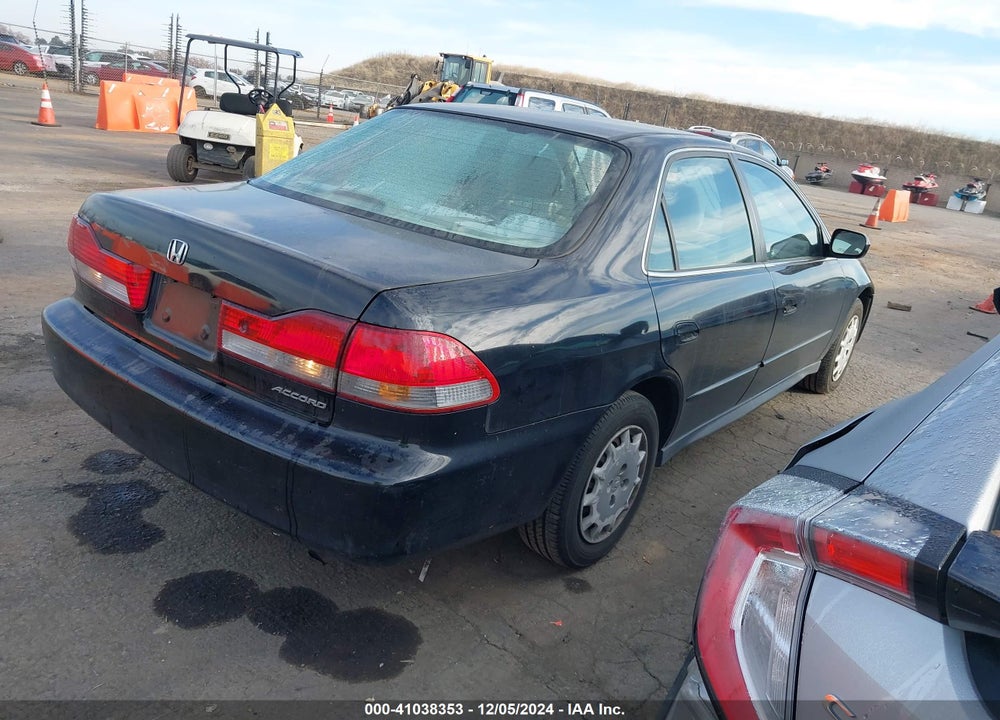 2002 HONDA ACCORD 2.3 LX VIN: 1HGCG65502A086103