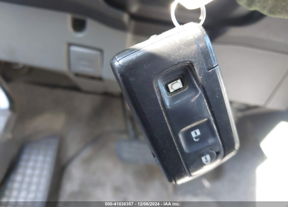2007 TOYOTA PRIUS VIN: JTDKB20U673262308