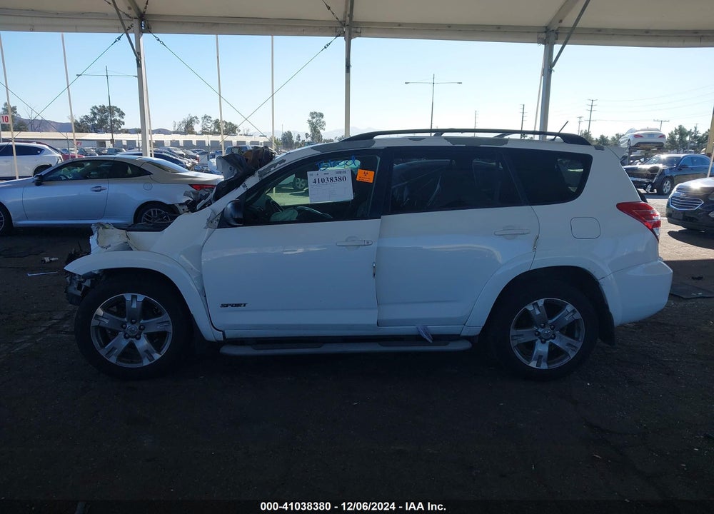 2009 TOYOTA RAV4 SPORT VIN: JTMZF32V095011144