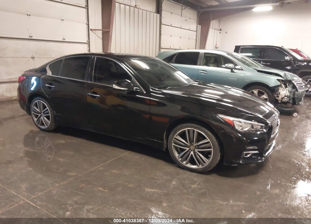 2014 INFINITI Q50 SPORT VIN: JN1BV7AR5EM680593