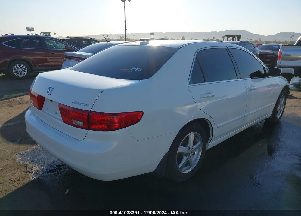 2005 HONDA ACCORD 2.4 EX VIN: 1HGCM56875A068617
