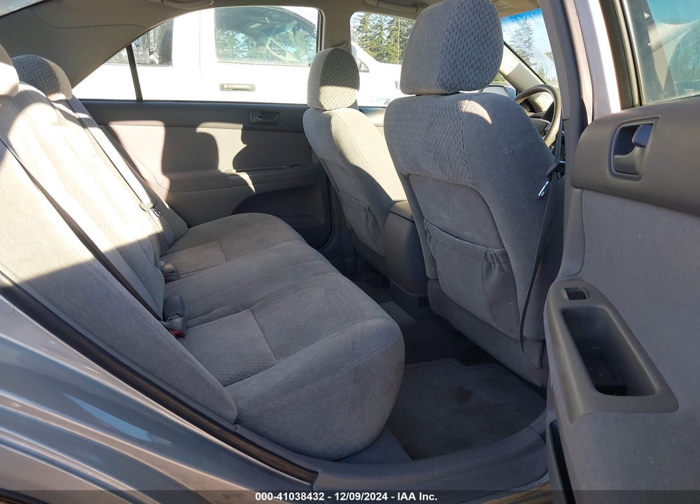 2004 TOYOTA CAMRY LE V6 VIN: 4T1BF32K34U067015