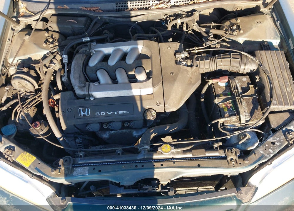 2002 HONDA ACCORD 3.0 EX VIN: 1HGCG16522A028530