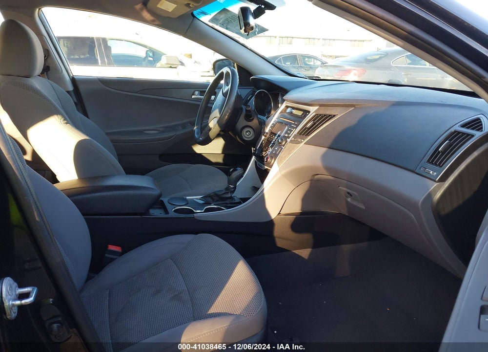 2013 HYUNDAI SONATA GLS VIN: 5NPEB4AC5DH756089