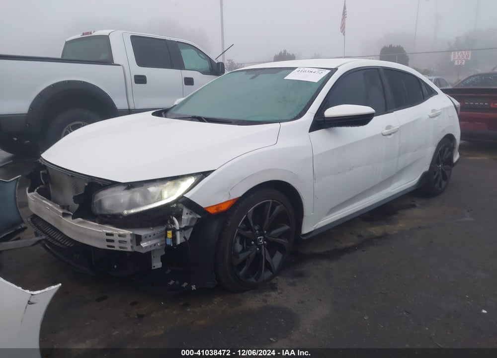 2018 HONDA CIVIC SPORT VIN: SHHFK7H43JU407266