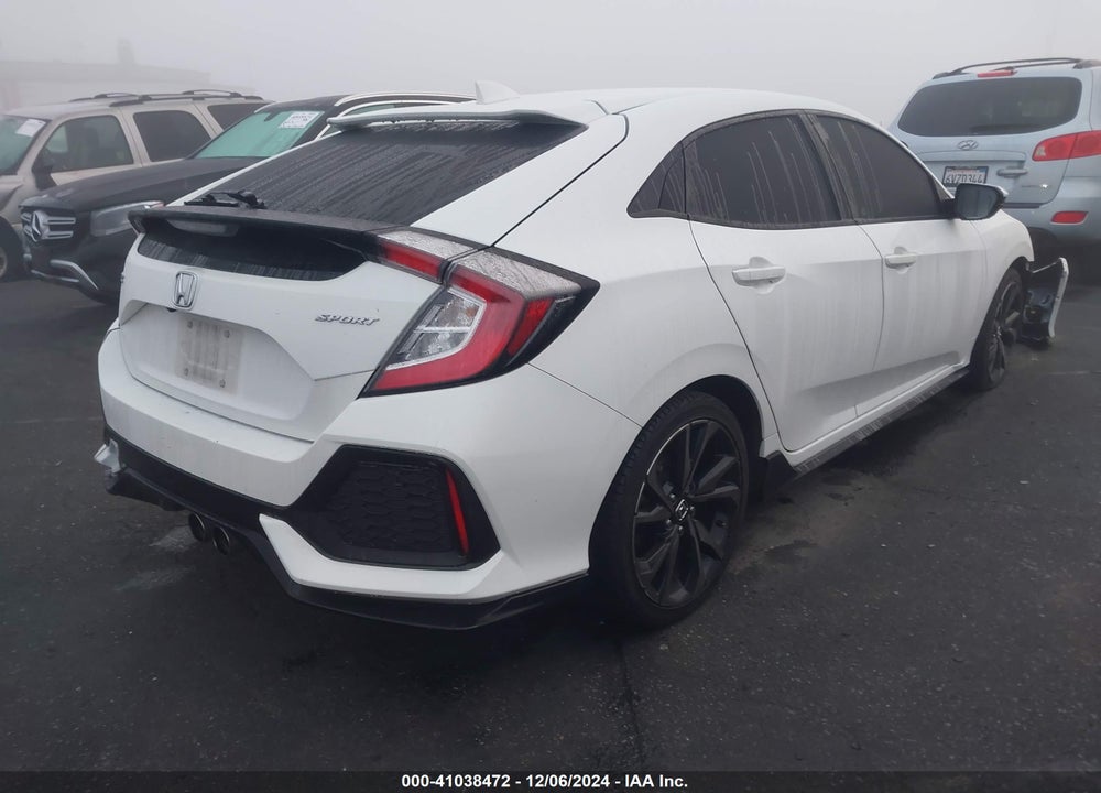 2018 HONDA CIVIC SPORT VIN: SHHFK7H43JU407266