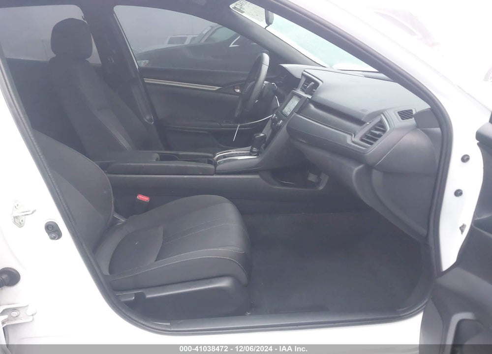 2018 HONDA CIVIC SPORT VIN: SHHFK7H43JU407266