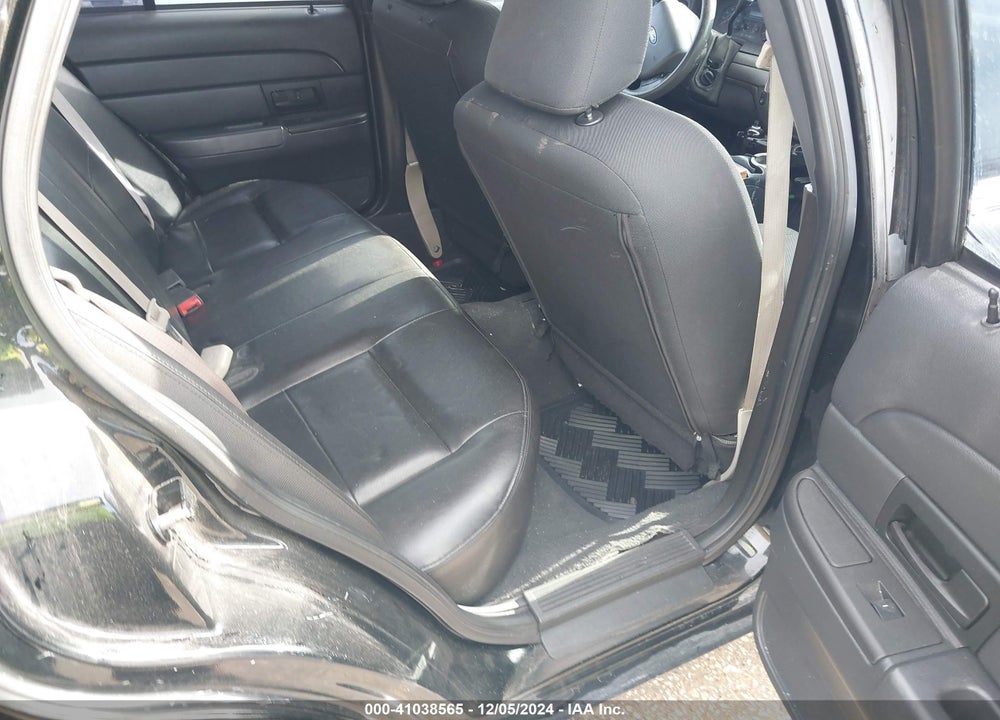 2009 FORD CROWN VICTORIA POLICE/POLICE INTERCEPTOR VIN: 2FAHP71V99X123575