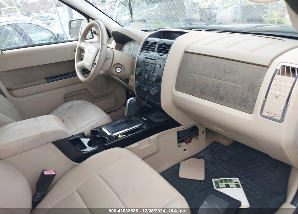 2010 FORD ESCAPE LIMITED VIN: 1FMCU0EG7AKB08186