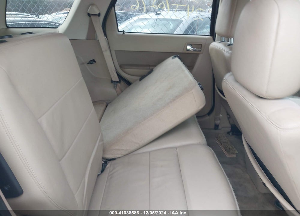 2010 FORD ESCAPE LIMITED VIN: 1FMCU0EG7AKB08186