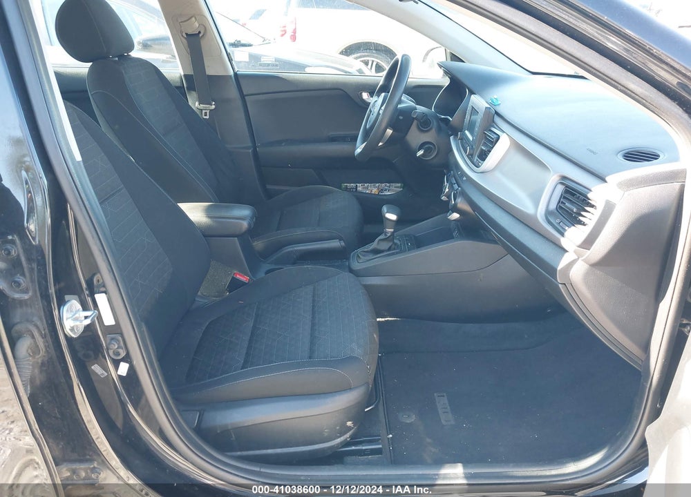 2018 KIA RIO S VIN: 3KPA24AB9JE057909