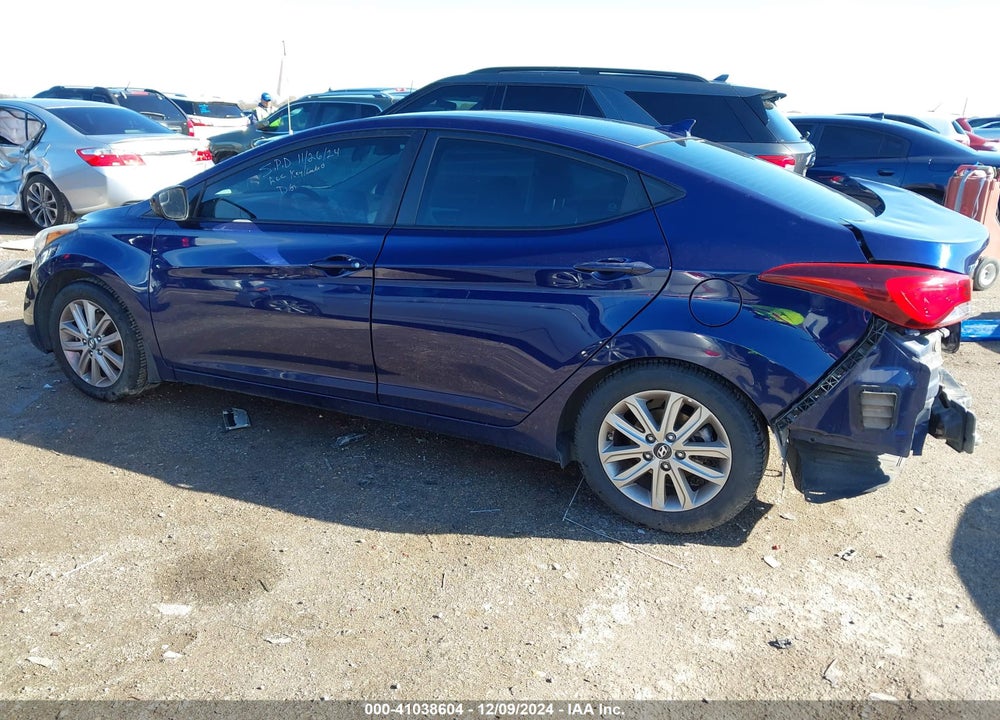 2014 HYUNDAI ELANTRA VIN: 5NPDH4AE8EH535390