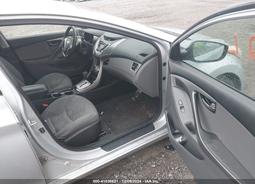 2011 HYUNDAI ELANTRA GLS VIN: 5NPDH4AE0BH018550