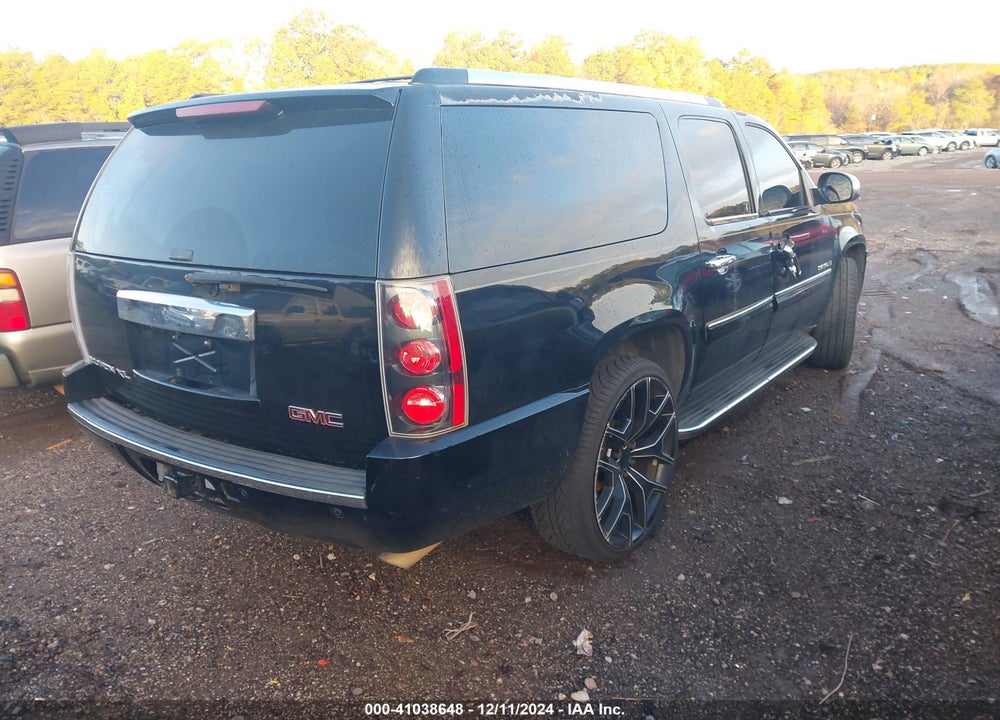2008 GMC YUKON XL 1500 DENALI VIN: 1GKFC66808J196257
