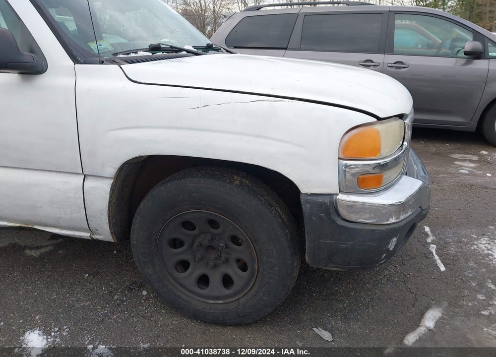 2005 GMC SIERRA 1500 WORK TRUCK VIN: 1GTEC19V55E312102