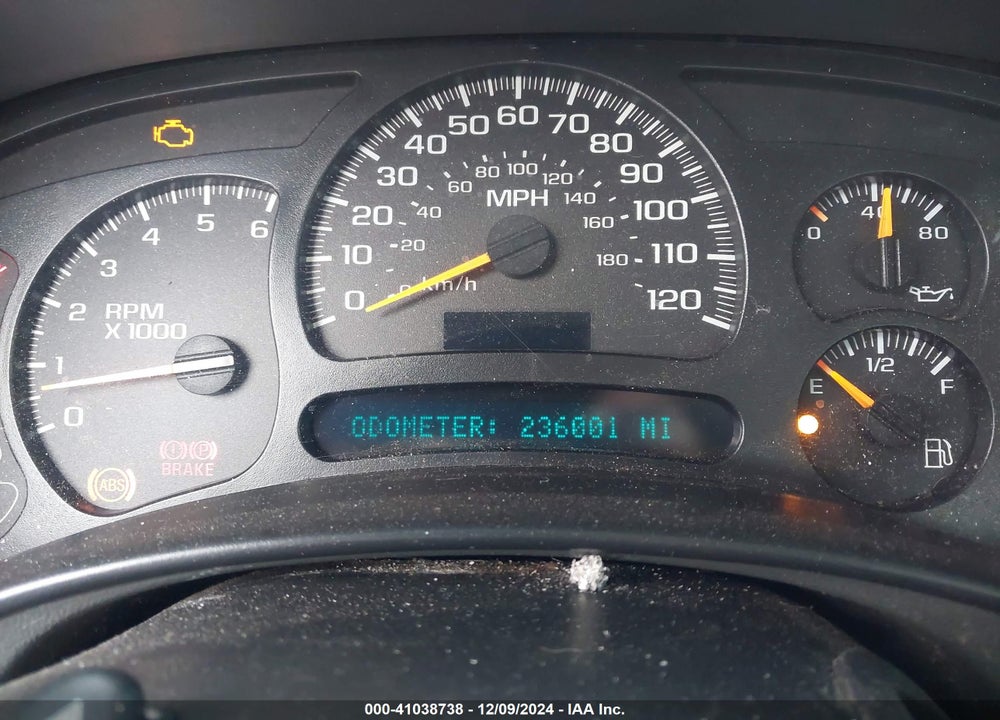 2005 GMC SIERRA 1500 WORK TRUCK VIN: 1GTEC19V55E312102