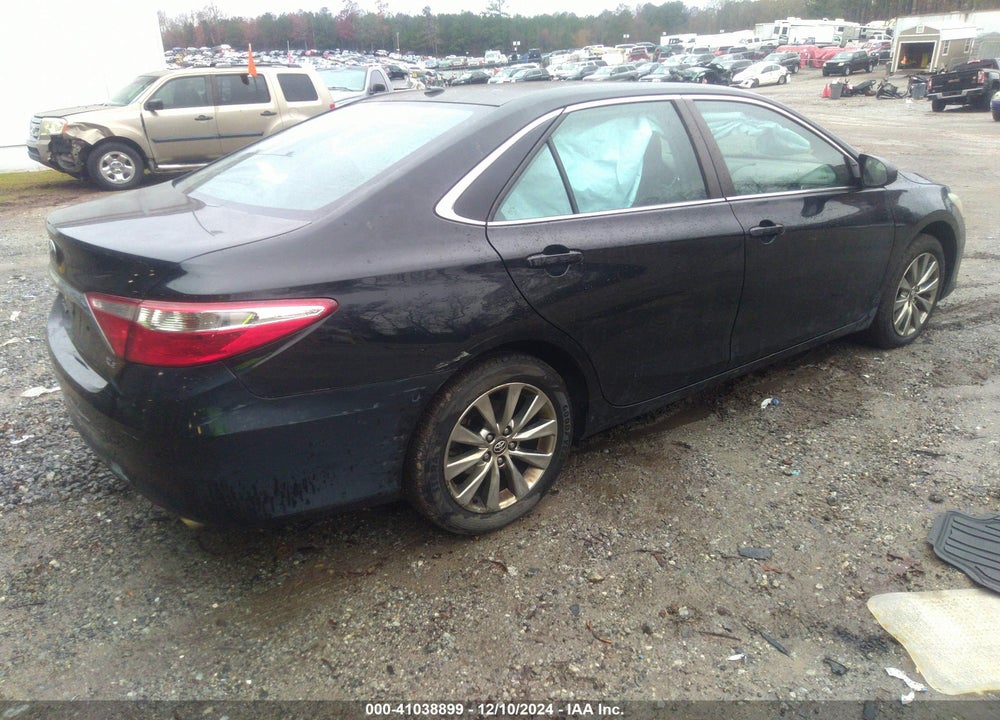 2017 TOYOTA CAMRY XLE VIN: 4T1BF1FK8HU321080