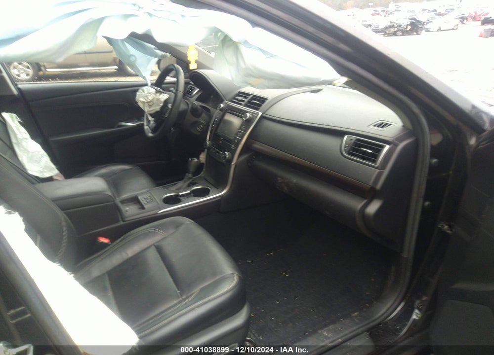 2017 TOYOTA CAMRY XLE VIN: 4T1BF1FK8HU321080
