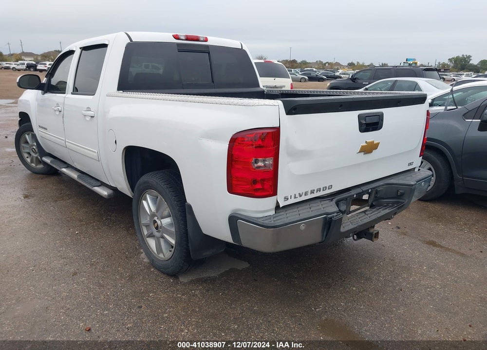 2013 CHEVROLET SILVERADO 1500 LTZ VIN: 3GCPCTE01DG106538