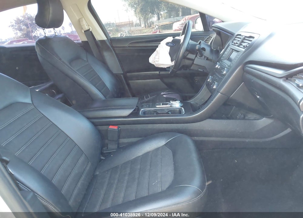 2018 FORD FUSION HYBRID SE VIN: 3FA6P0LU3JR219840