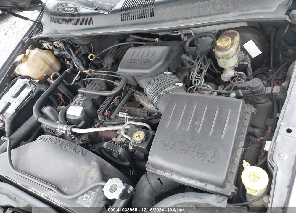 2004 JEEP GRAND CHEROKEE LAREDO VIN: 1J4GW48S04C243722
