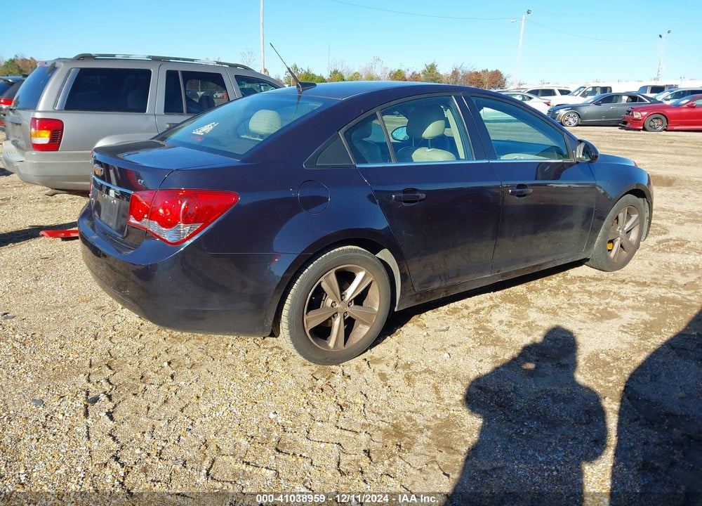 2014 CHEVROLET CRUZE VIN: 1G1PE5SB2E7252738