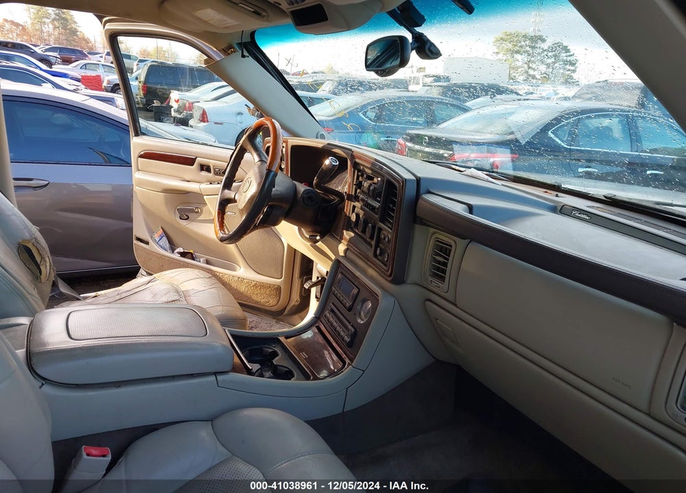 2002 CADILLAC ESCALADE EXT STANDARD VIN: 3GYEK63N52G282574
