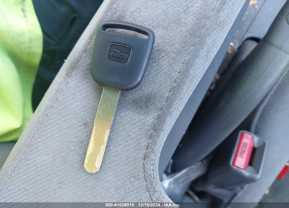 2005 HONDA CIVIC EX VIN: 2HGES26765H509062
