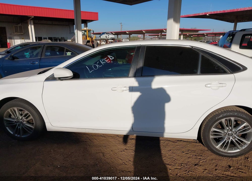 2016 TOYOTA CAMRY SE VIN: 4T1BF1FK7GU182882