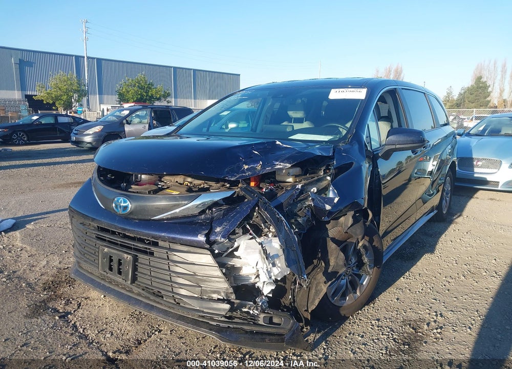 2024 TOYOTA SIENNA LE VIN: 5TDKSKFC9RS120860