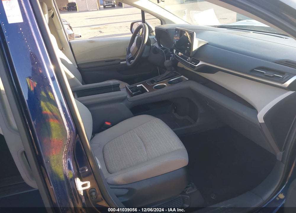 2024 TOYOTA SIENNA LE VIN: 5TDKSKFC9RS120860
