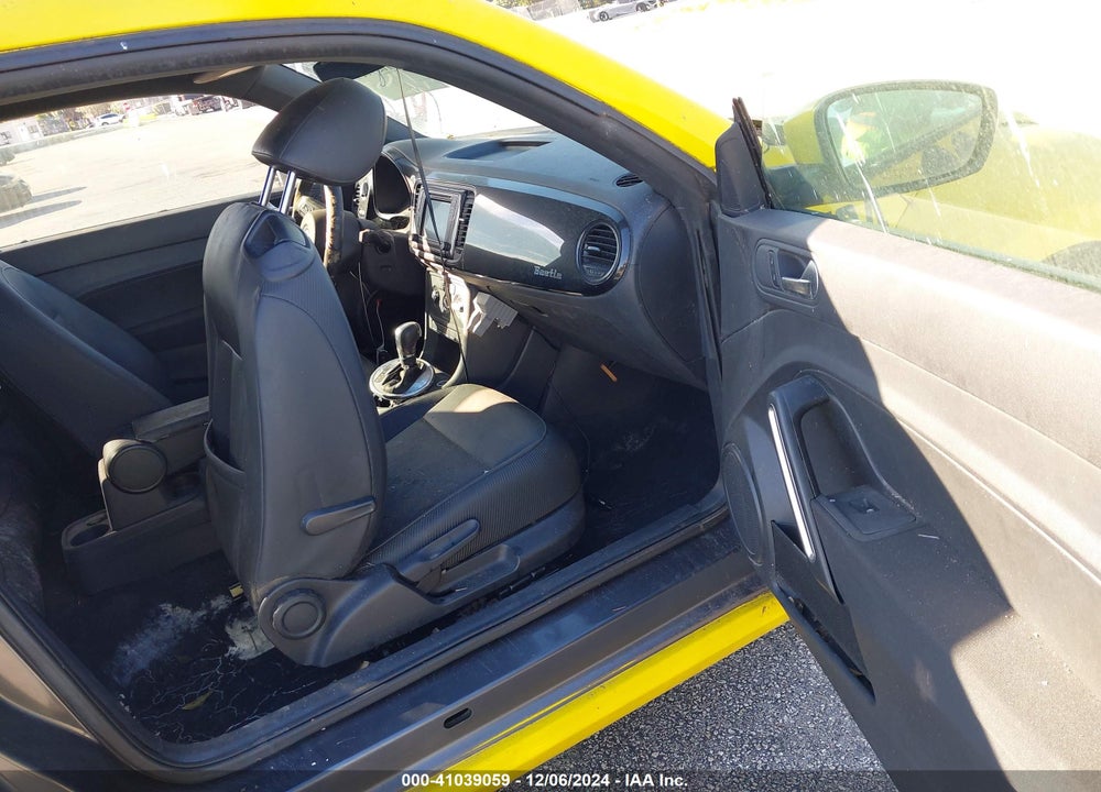 2018 VOLKSWAGEN BEETLE 2.0T COAST/2.0T S VIN: 3VWFD7AT8JM728760