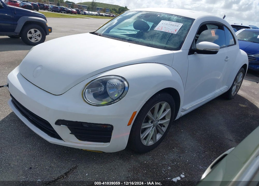 2018 VOLKSWAGEN BEETLE 2.0T COAST/2.0T S VIN: 3VWFD7AT8JM728760
