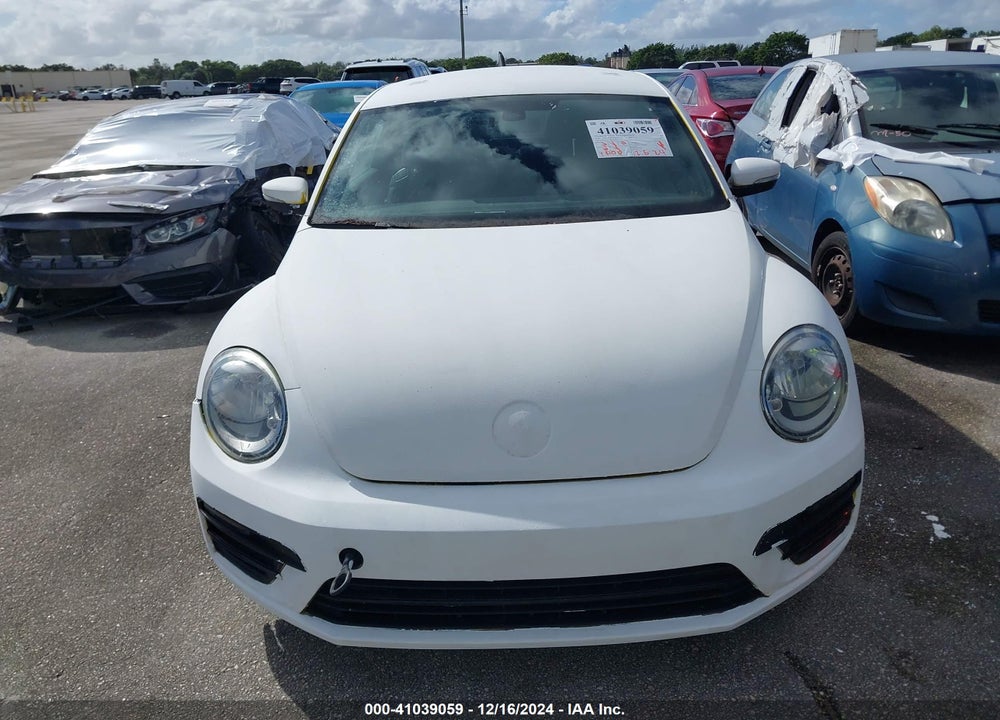 2018 VOLKSWAGEN BEETLE 2.0T COAST/2.0T S VIN: 3VWFD7AT8JM728760