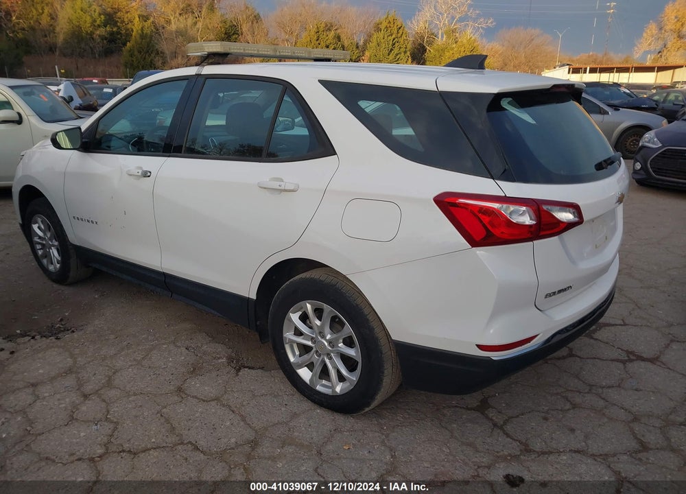 2018 CHEVROLET EQUINOX LS VIN: 2GNAXREV6J6224639