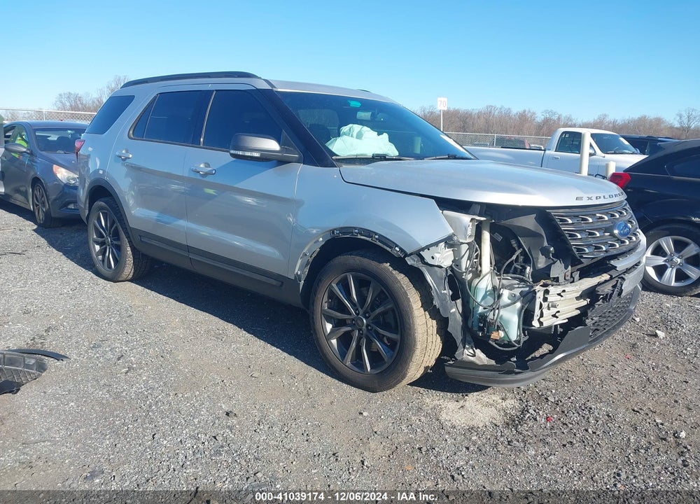 2017 FORD EXPLORER XLT VIN: 1FM5K8D89HGA26397