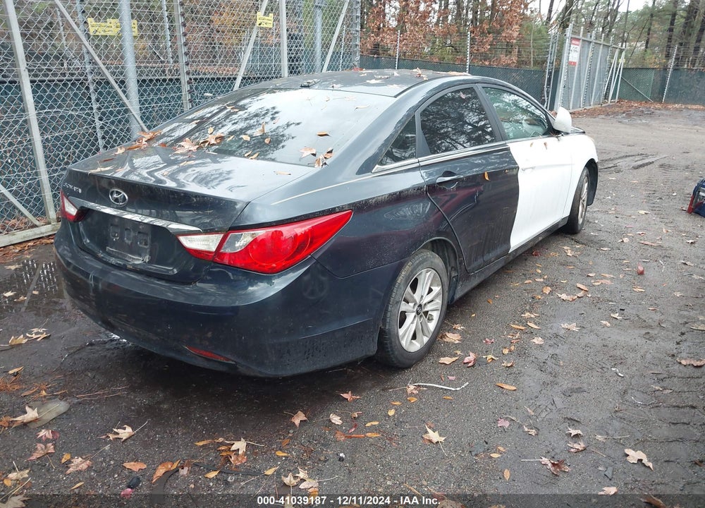 2012 HYUNDAI SONATA GLS VIN: 5NPEB4AC4CH348083