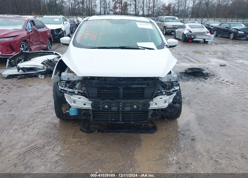 2017 FORD ESCAPE SE VIN: 1FMCU9G9XHUB49039