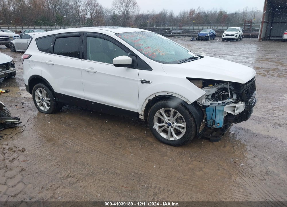 2017 FORD ESCAPE SE VIN: 1FMCU9G9XHUB49039
