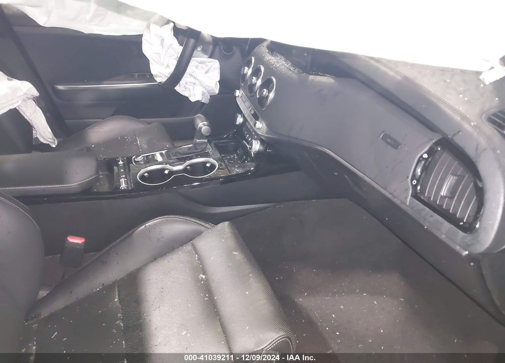 2022 KIA STINGER GT LINE VIN: KNAE35LD7N6113552