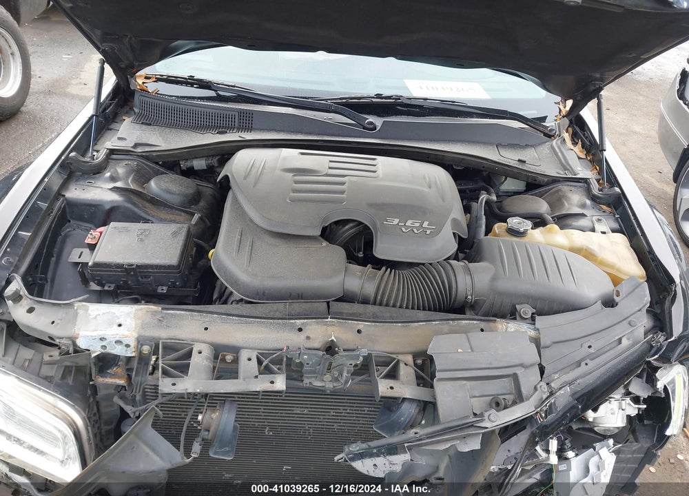 2017 CHRYSLER 300C VIN: 2C3CCAEG9HH567867