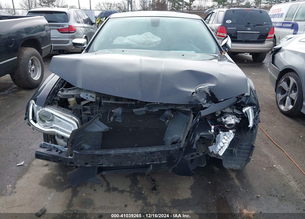 2017 CHRYSLER 300C VIN: 2C3CCAEG9HH567867