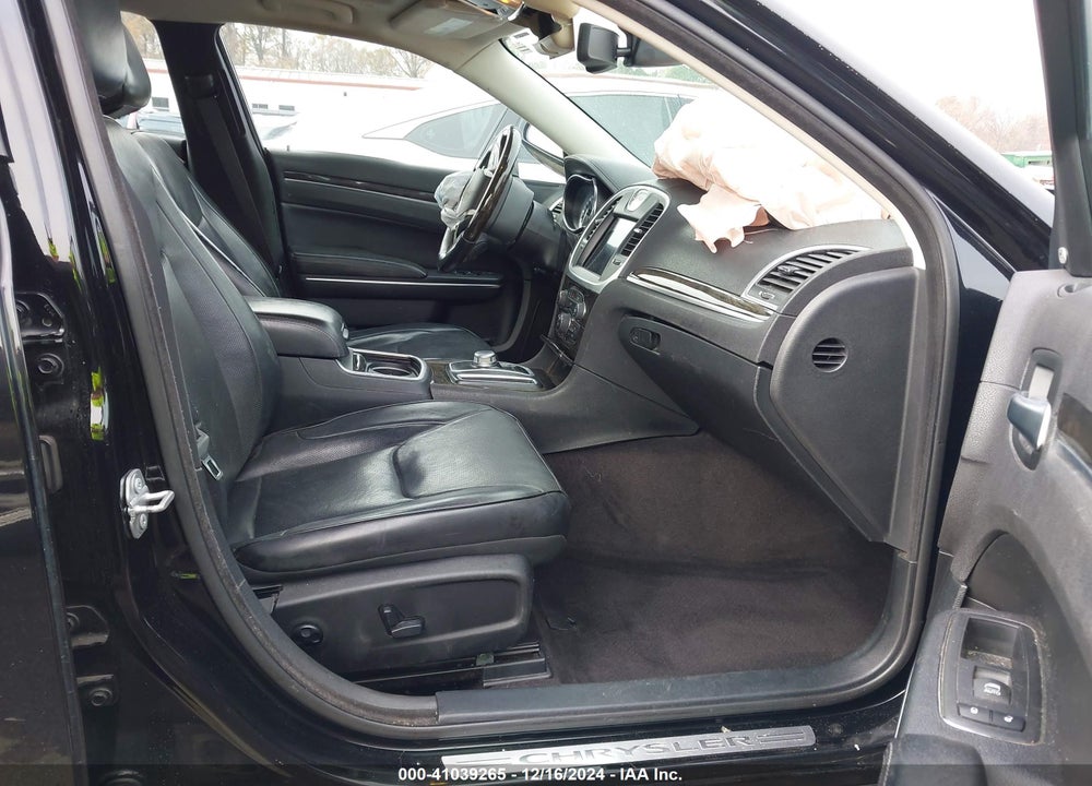 2017 CHRYSLER 300C VIN: 2C3CCAEG9HH567867