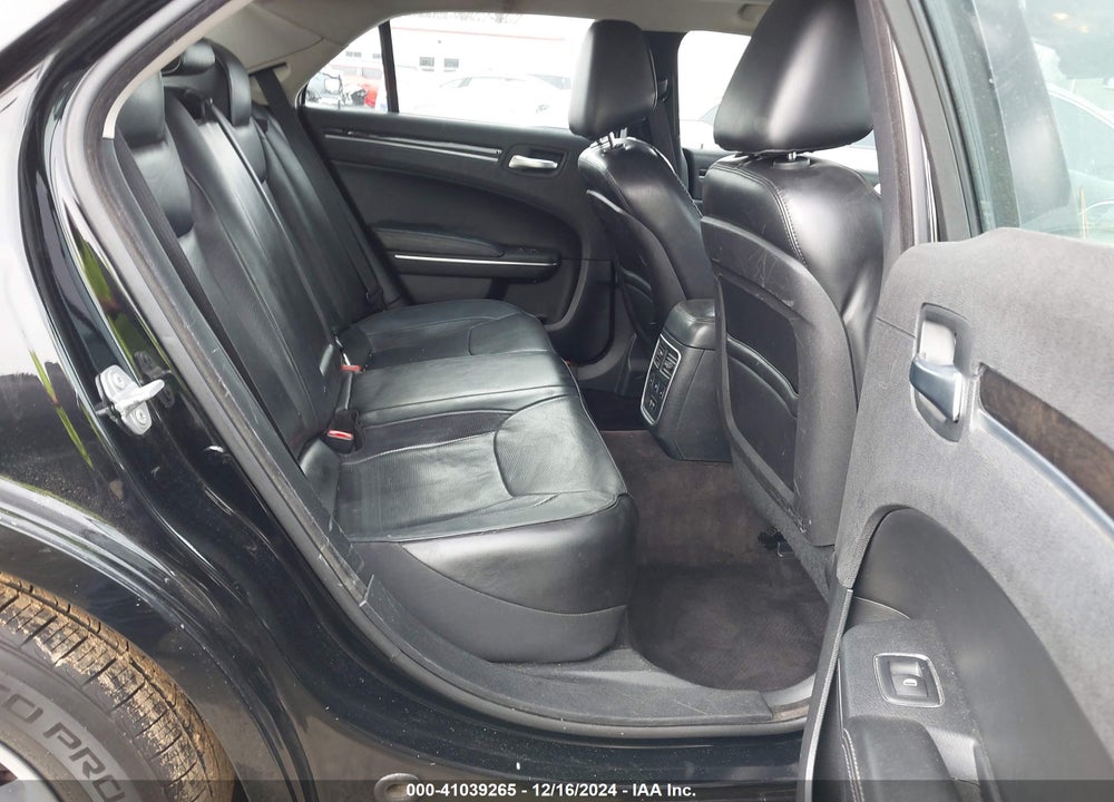 2017 CHRYSLER 300C VIN: 2C3CCAEG9HH567867