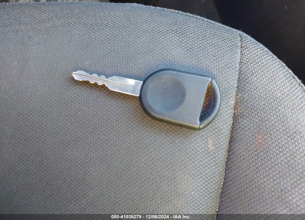 2011 FORD FUSION SE VIN: 3FAHP0HA0BR249449