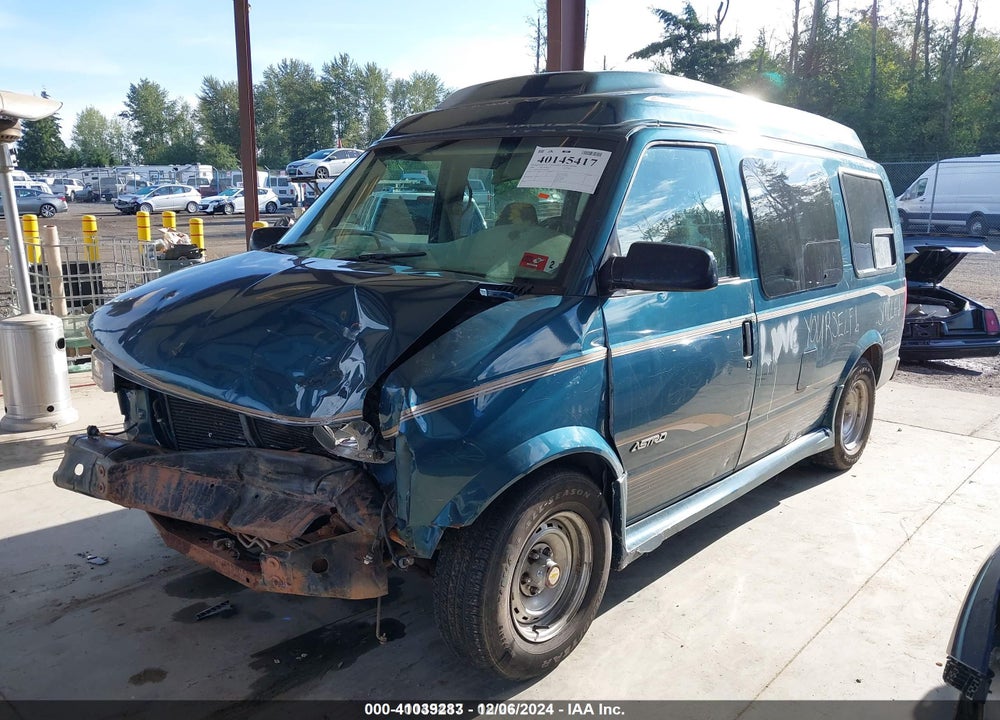 2000 CHEVROLET ASTRO UPFITTER PKG. VIN: 1GBDM19W1YB196117