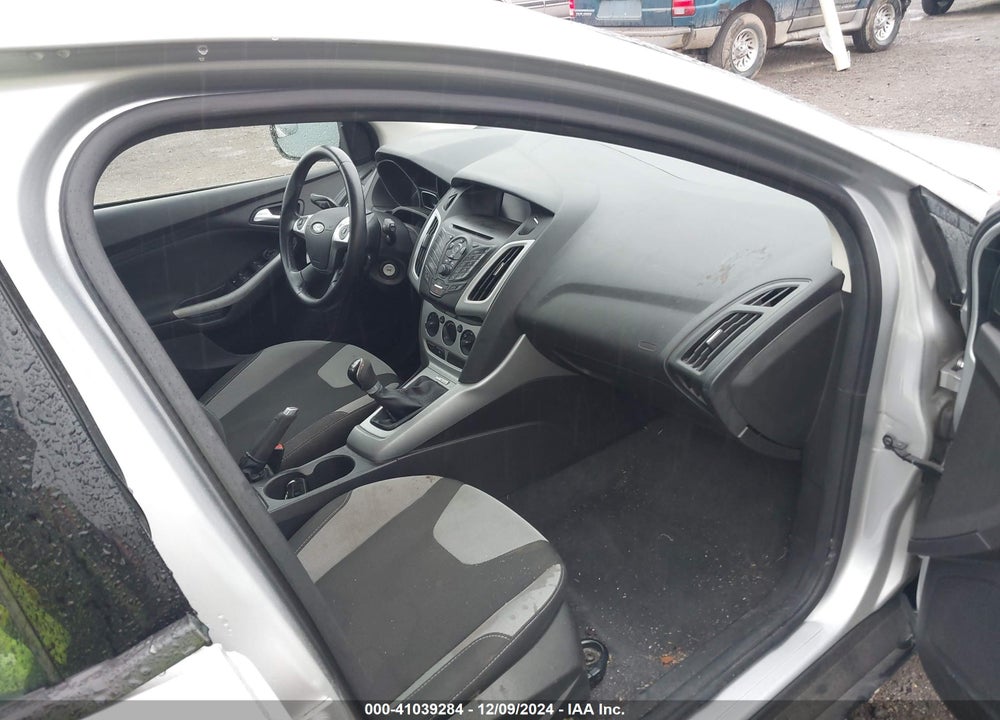 2012 FORD FOCUS SE VIN: 1FAHP3K21CL460629